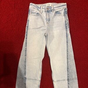 Girl’s A/F high rise wide leg jeans 11/12 long